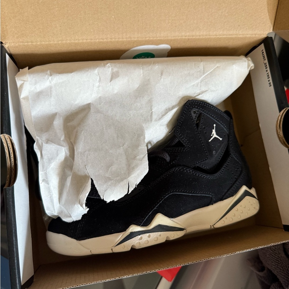 Jordan True Flight Sneakers